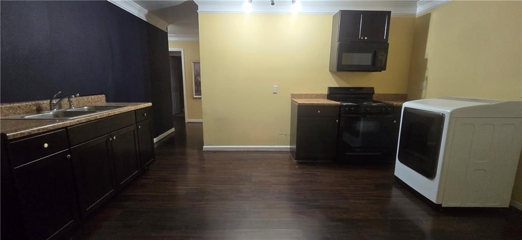 3811 Roxfield Drive - Photo 28