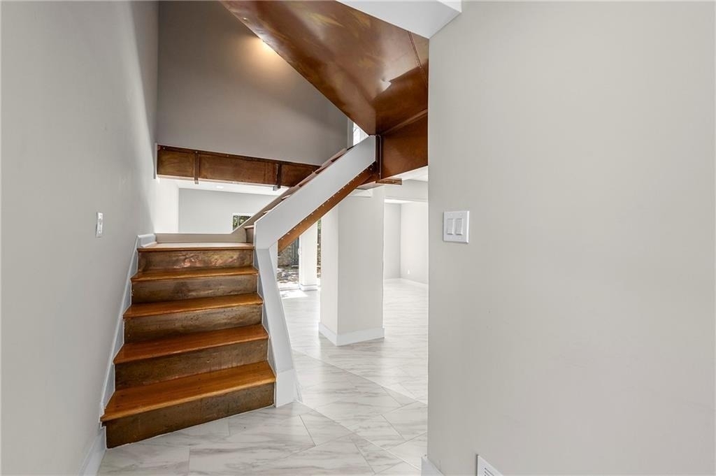 1009 Riverbend Club Drive Se - Photo 1