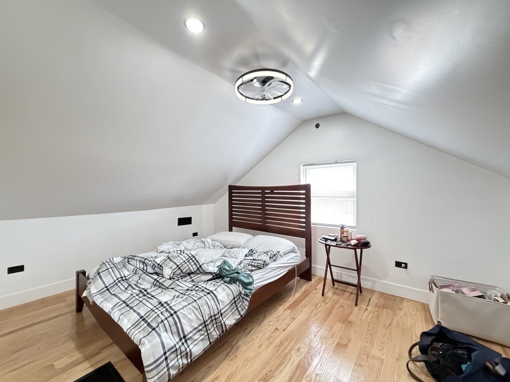 1933 W Grand Avenue - Photo 16
