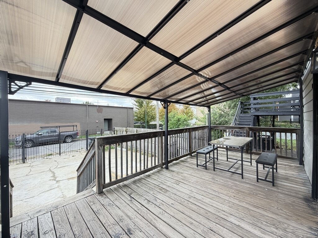 1933 W Grand Avenue - Photo 19