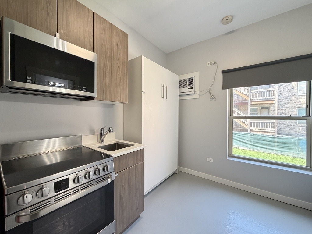 4700 N Racine Avenue - Photo 4