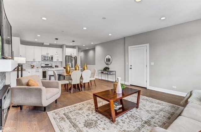 2536 N 72nd Court - Photo 6