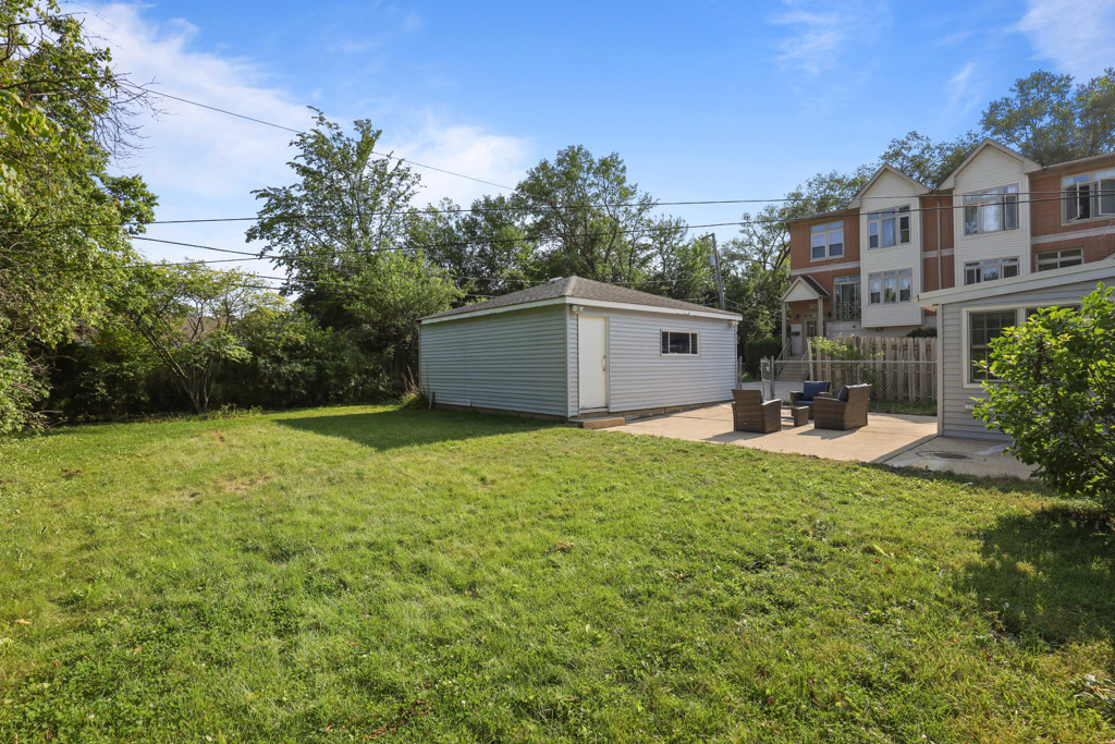 7125 Simpson Street - Photo 32