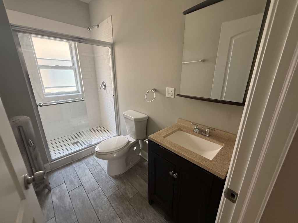 836 E 53rd Street - Photo 13