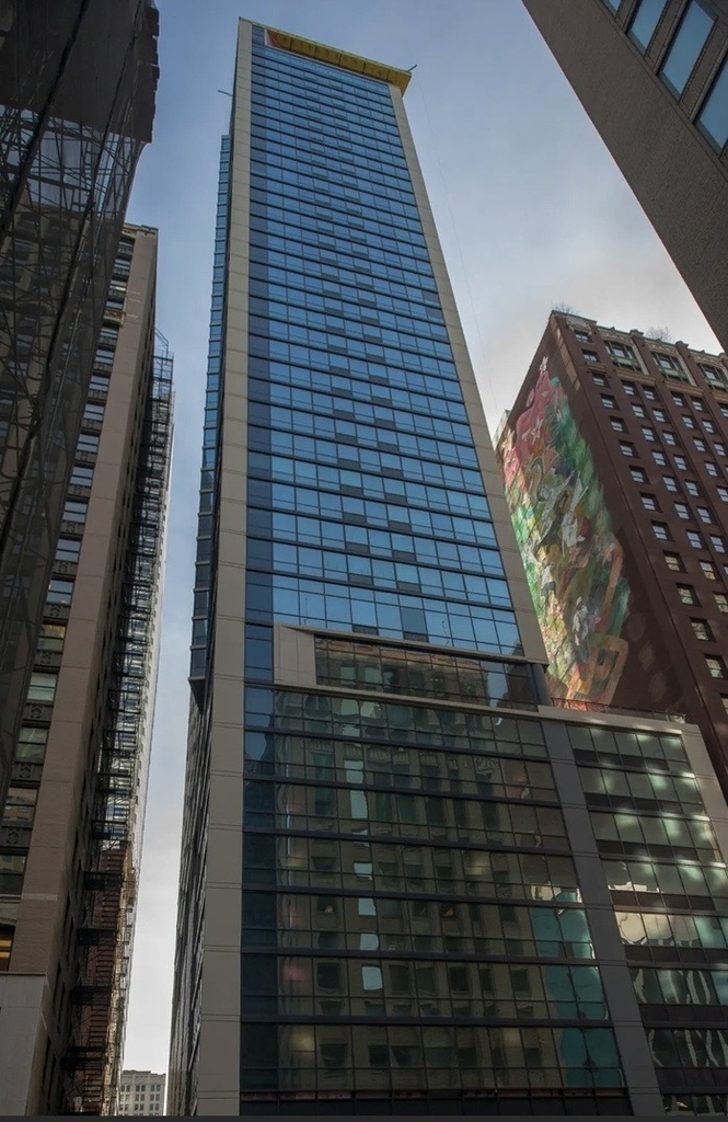 73 E Lake Street - Photo 0