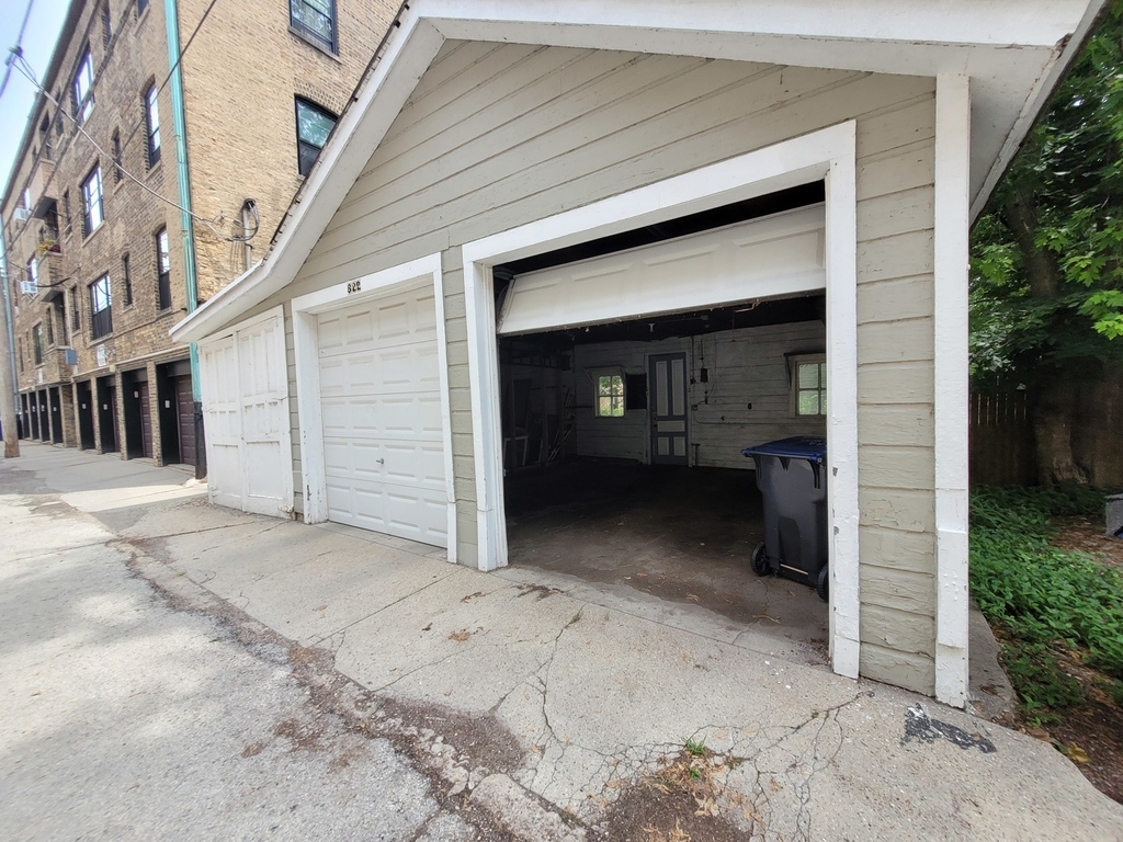 822 Michigan Avenue - Photo 17
