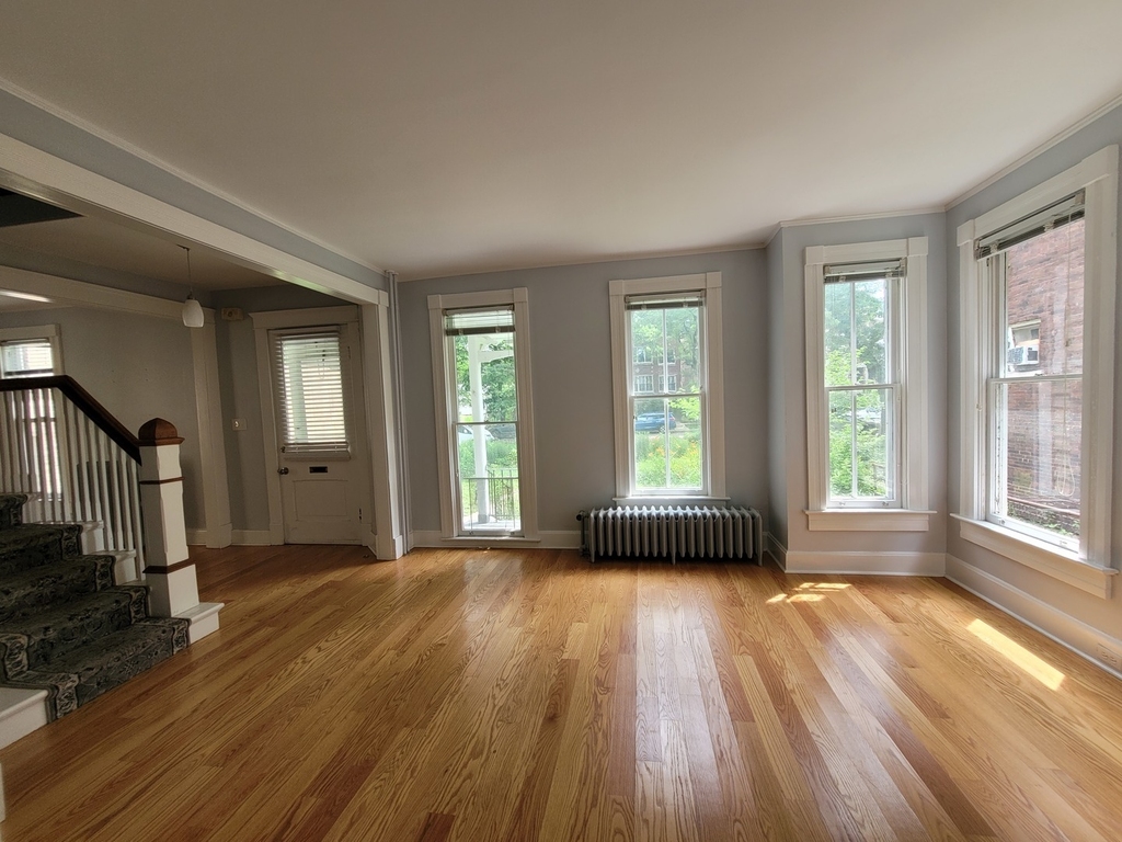 822 Michigan Avenue - Photo 1