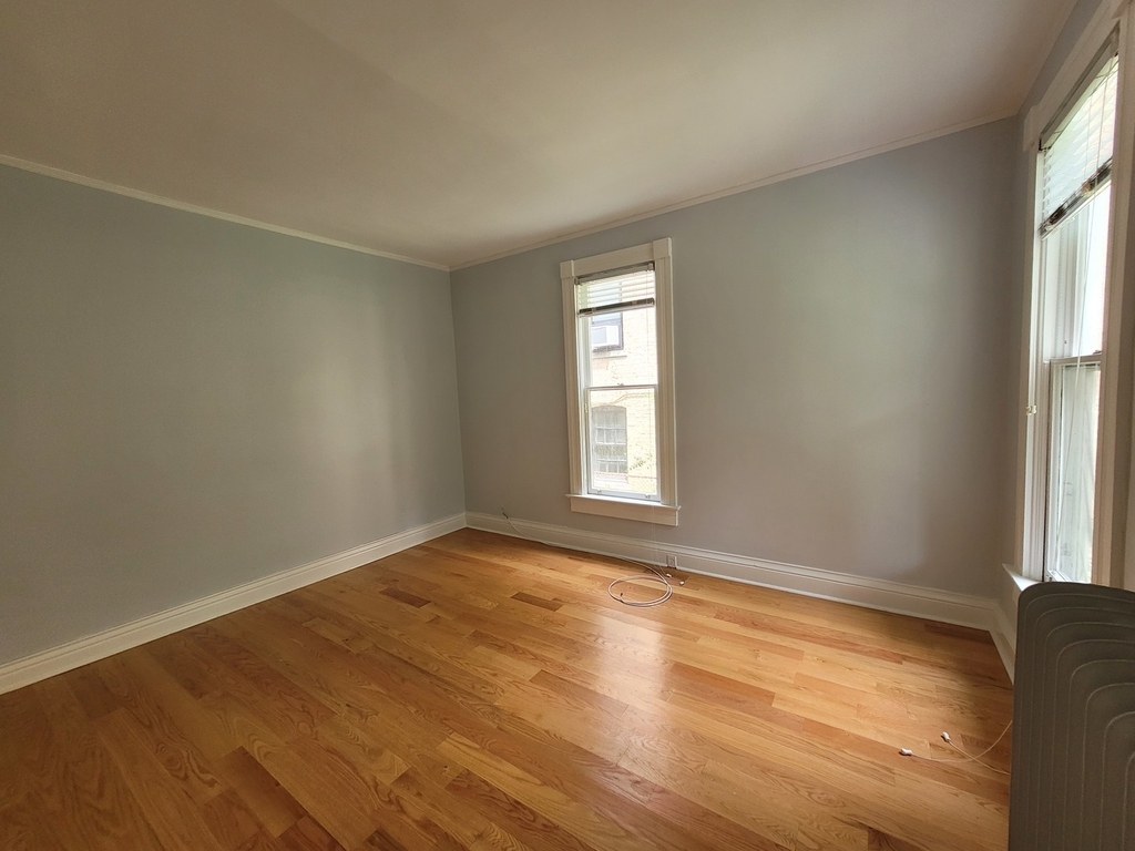 822 Michigan Avenue - Photo 6