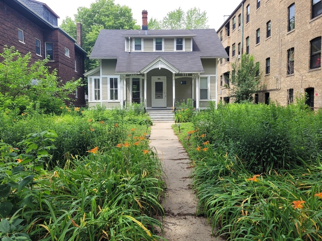 822 Michigan Avenue - Photo 0