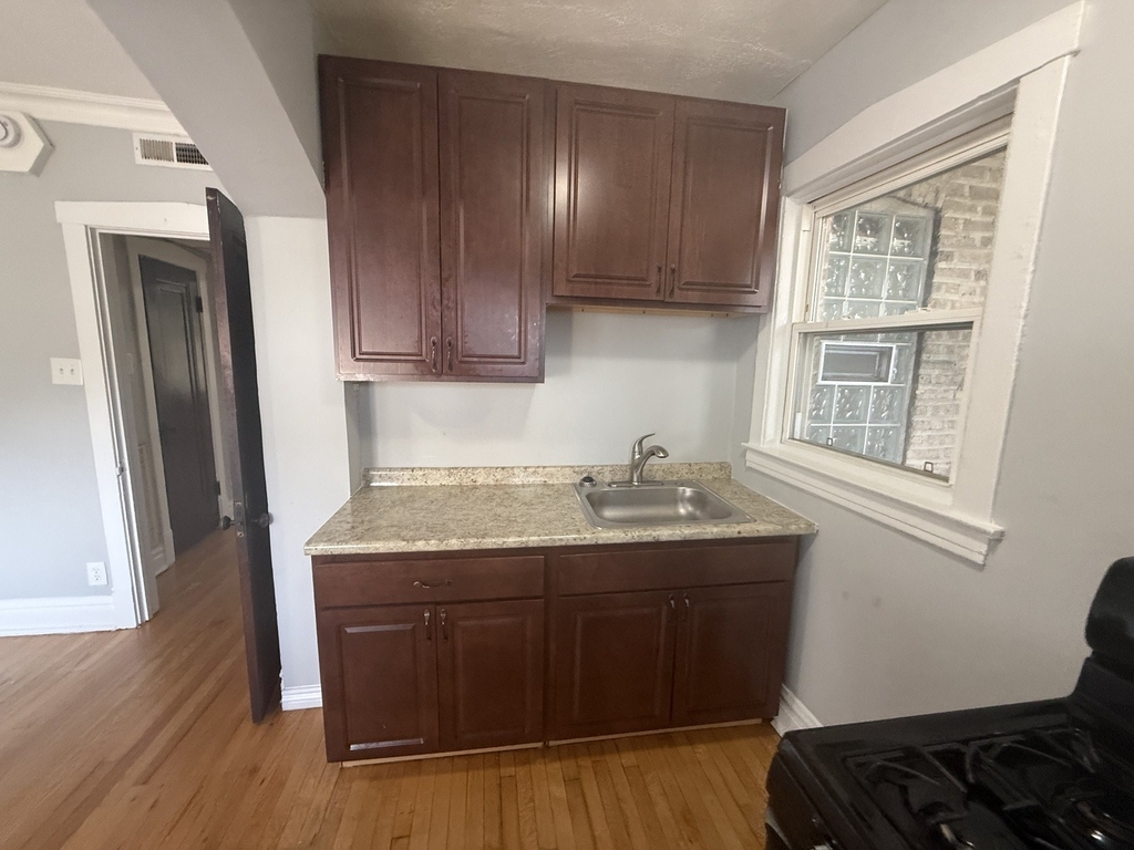5103 W 21st Street - Photo 9