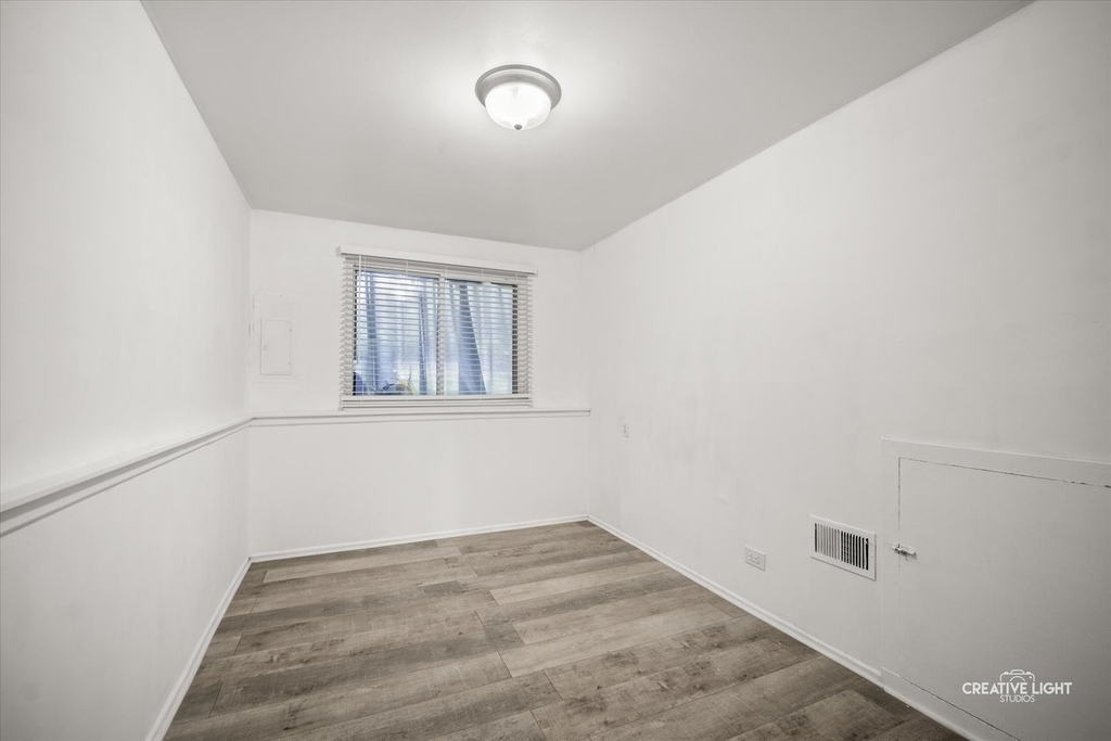 772 Circle Drive - Photo 8