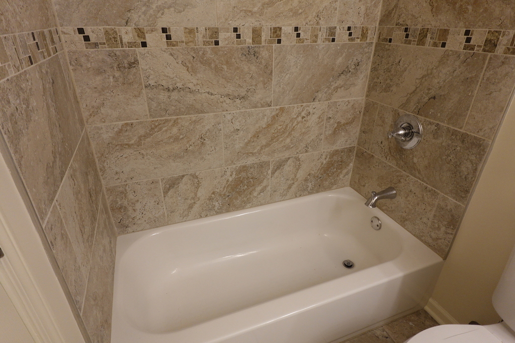 1070 Woodhill Court - Photo 25
