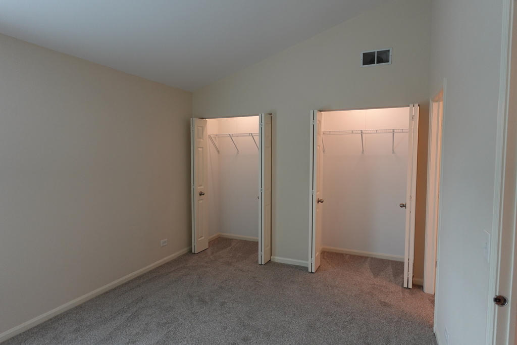 1070 Woodhill Court - Photo 26