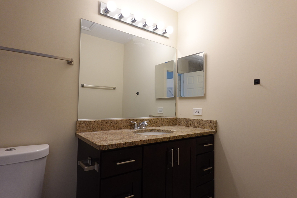 1070 Woodhill Court - Photo 23