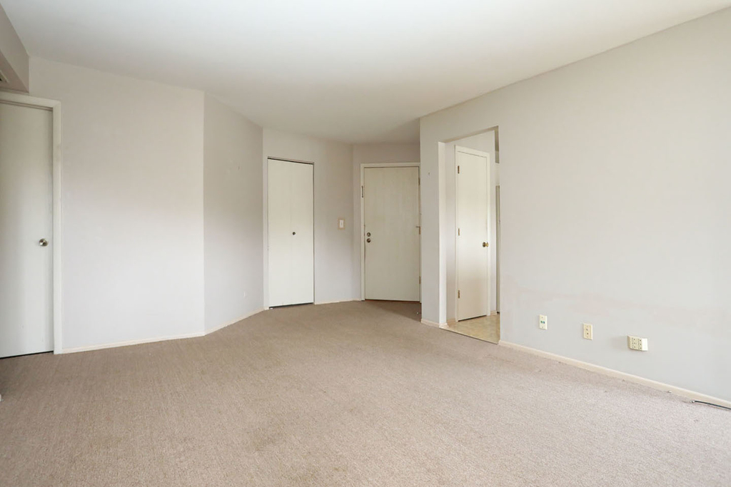 1 Trails Drive - Photo 3