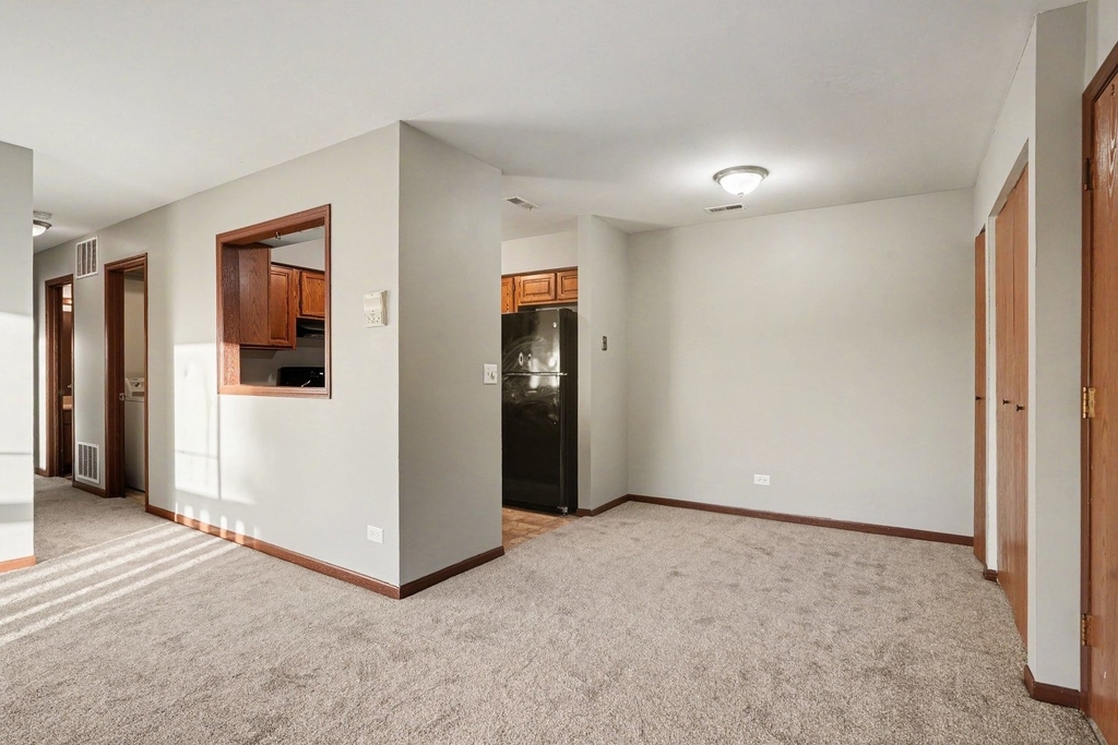 219 Uteg Street - Photo 4