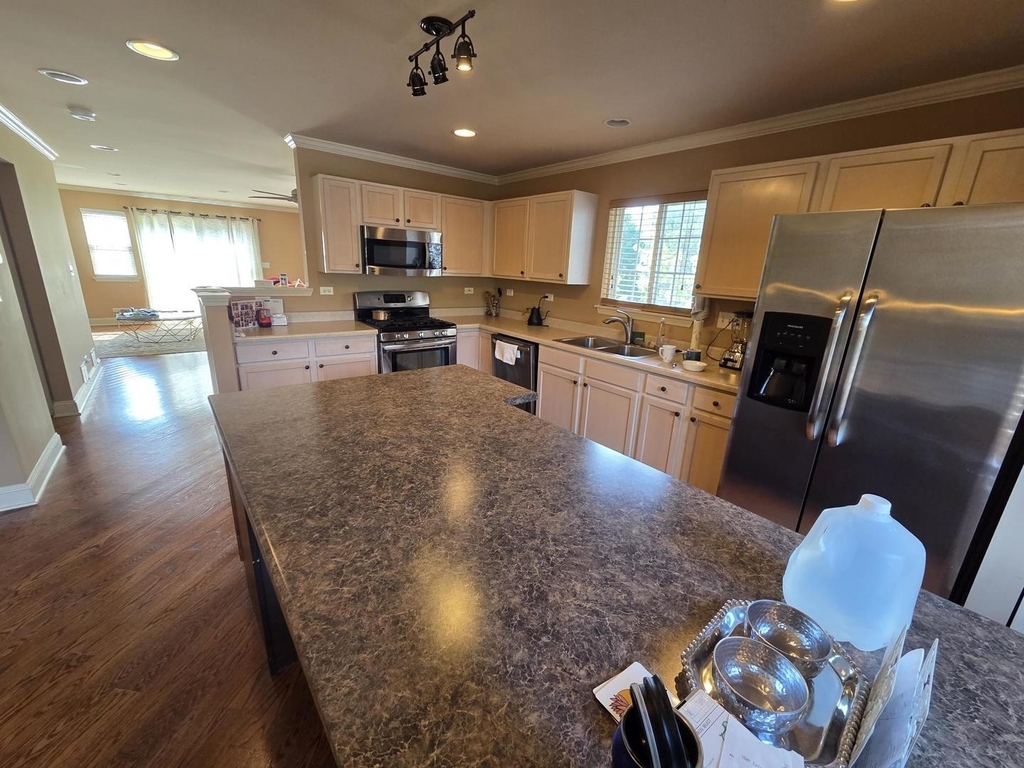 886 S Insignia Court - Photo 5