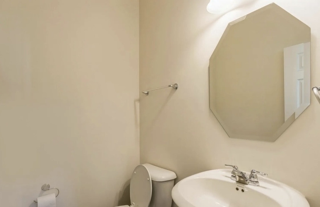 4443 Monroe Court - Photo 10