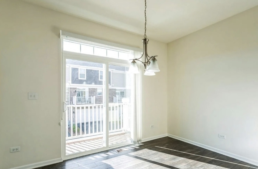 4443 Monroe Court - Photo 5