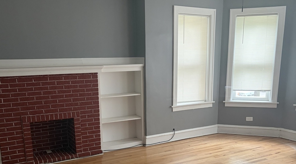 8221 Knox Avenue - Photo 2