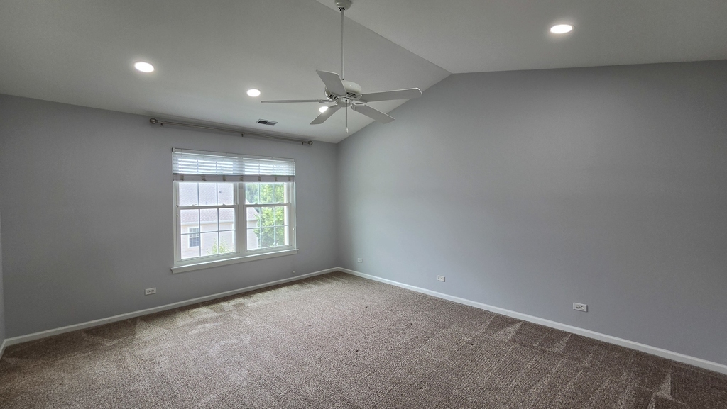 2631 N Greenwood Avenue - Photo 13