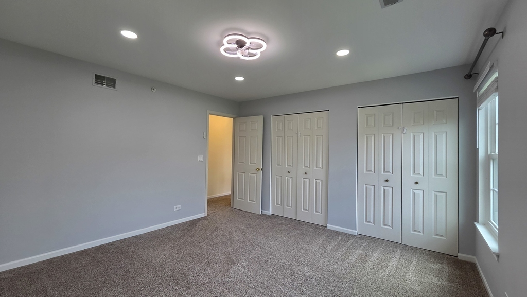 2631 N Greenwood Avenue - Photo 24