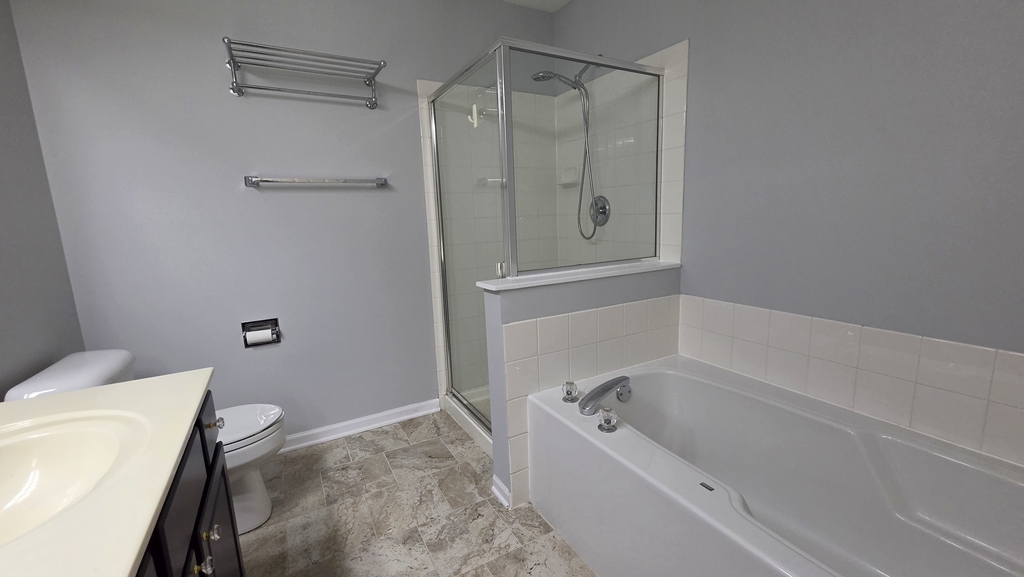 2631 N Greenwood Avenue - Photo 17