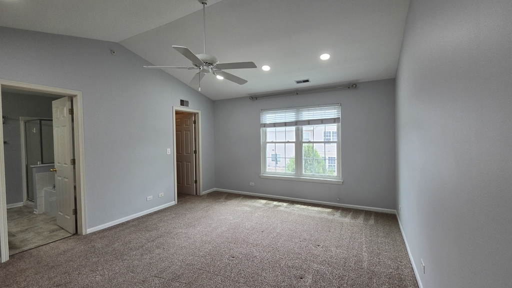 2631 N Greenwood Avenue - Photo 14