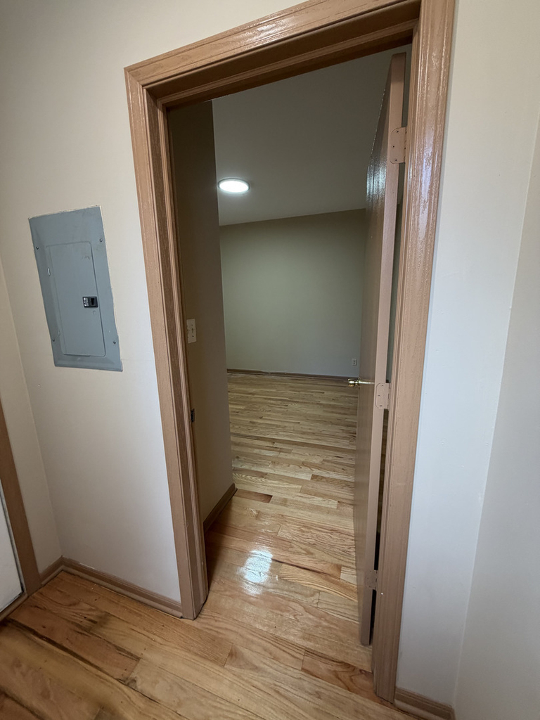 1632 S Saint Louis Avenue - Photo 4