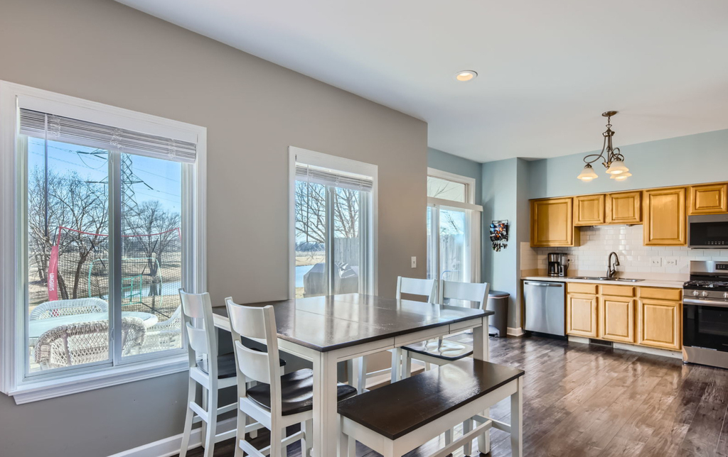 2606 Stowe Court - Photo 3