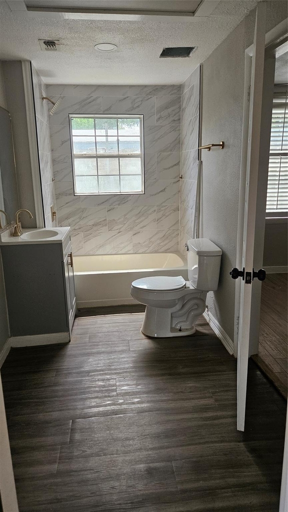 2415 Perry Street - Photo 11
