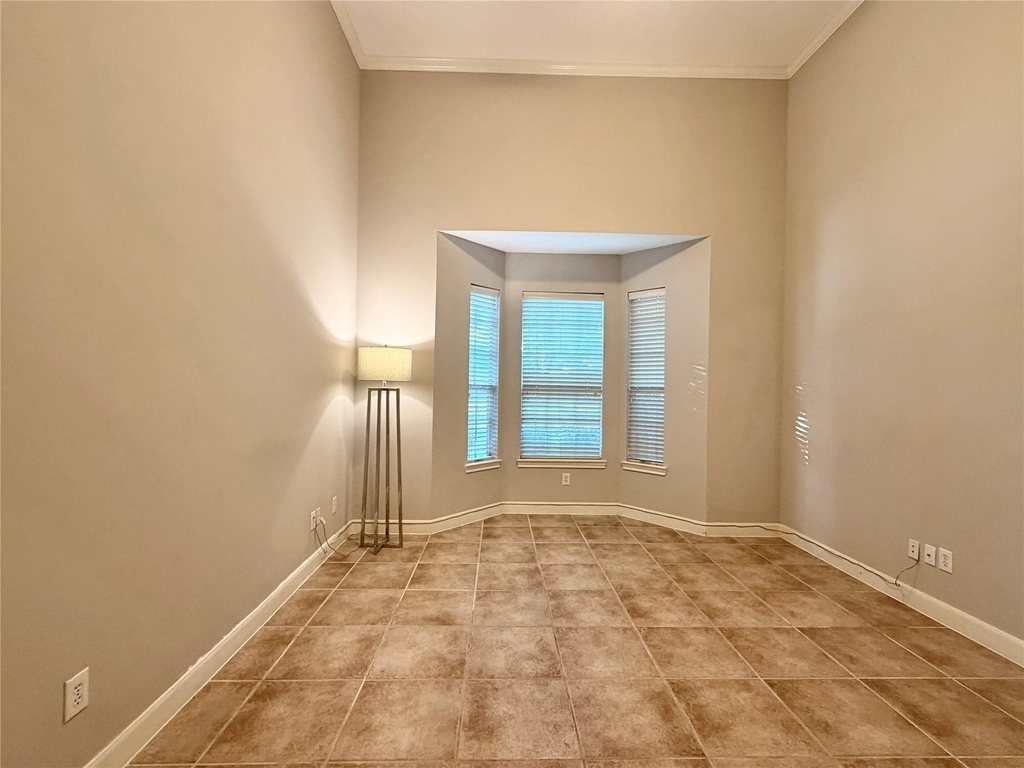 24527 Bay Hill Boulevard - Photo 8