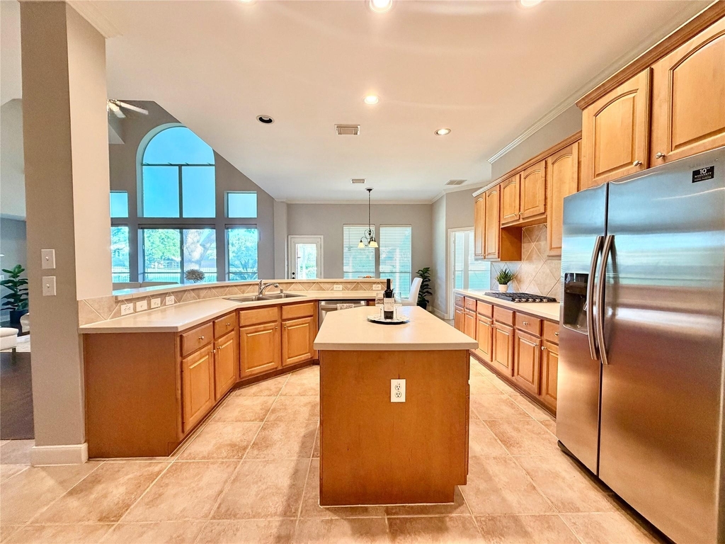 24527 Bay Hill Boulevard - Photo 14