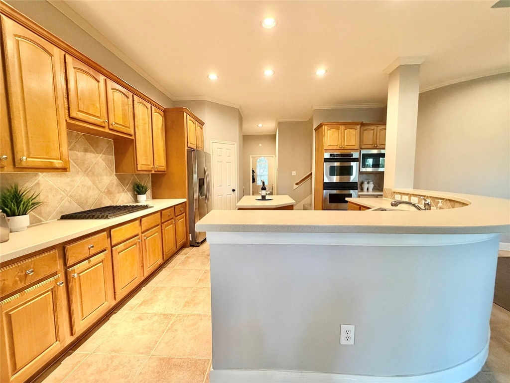 24527 Bay Hill Boulevard - Photo 15