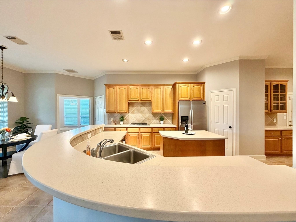 24527 Bay Hill Boulevard - Photo 18