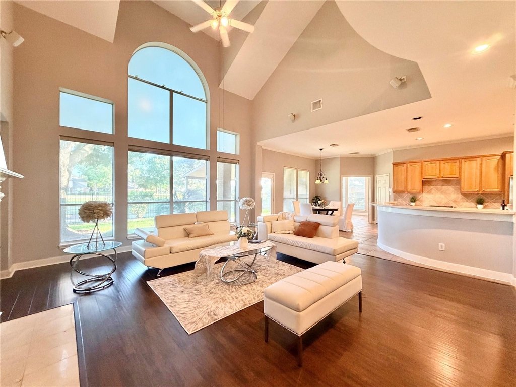 24527 Bay Hill Boulevard - Photo 9