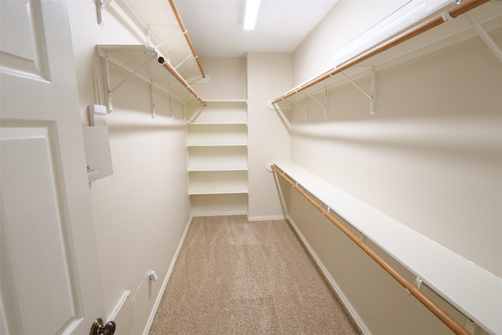 22719 Sierra Lake Court - Photo 21