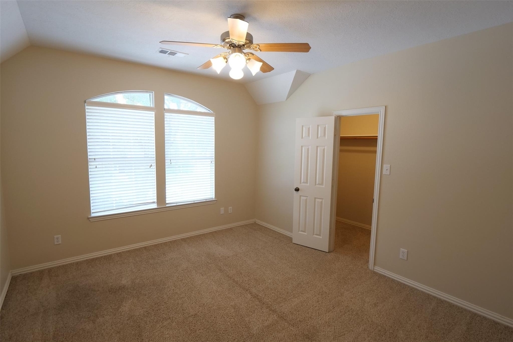 22719 Sierra Lake Court - Photo 25