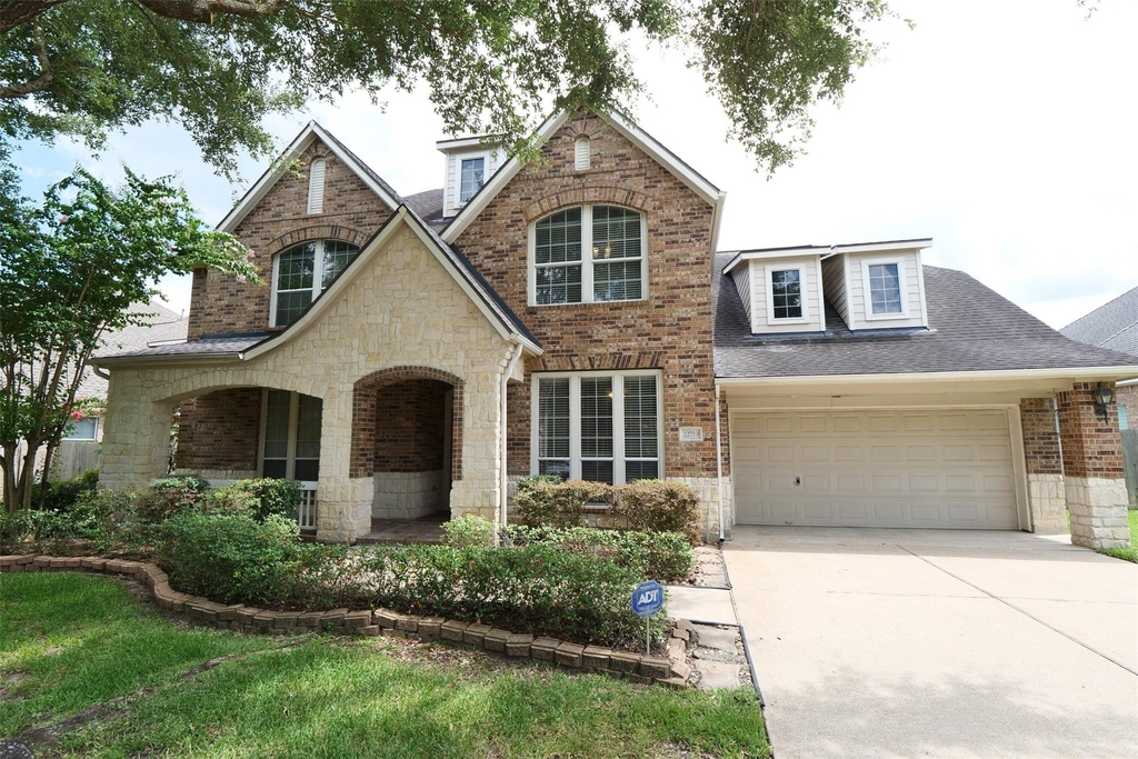 22719 Sierra Lake Court - Photo 1