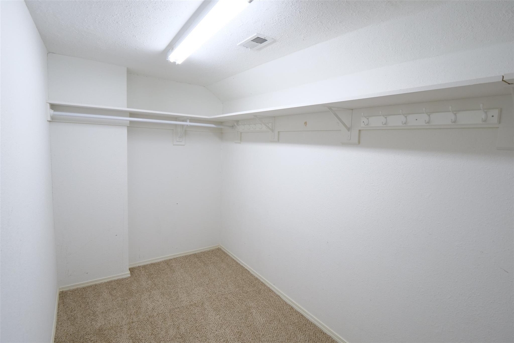 22719 Sierra Lake Court - Photo 35