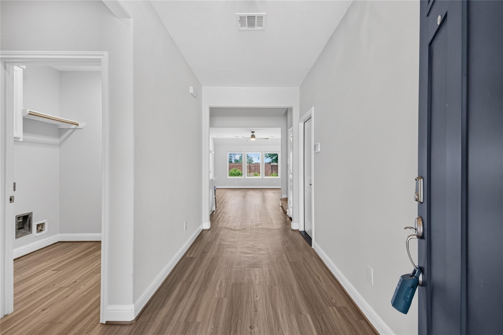 2524 Hagerman Court - Photo 5