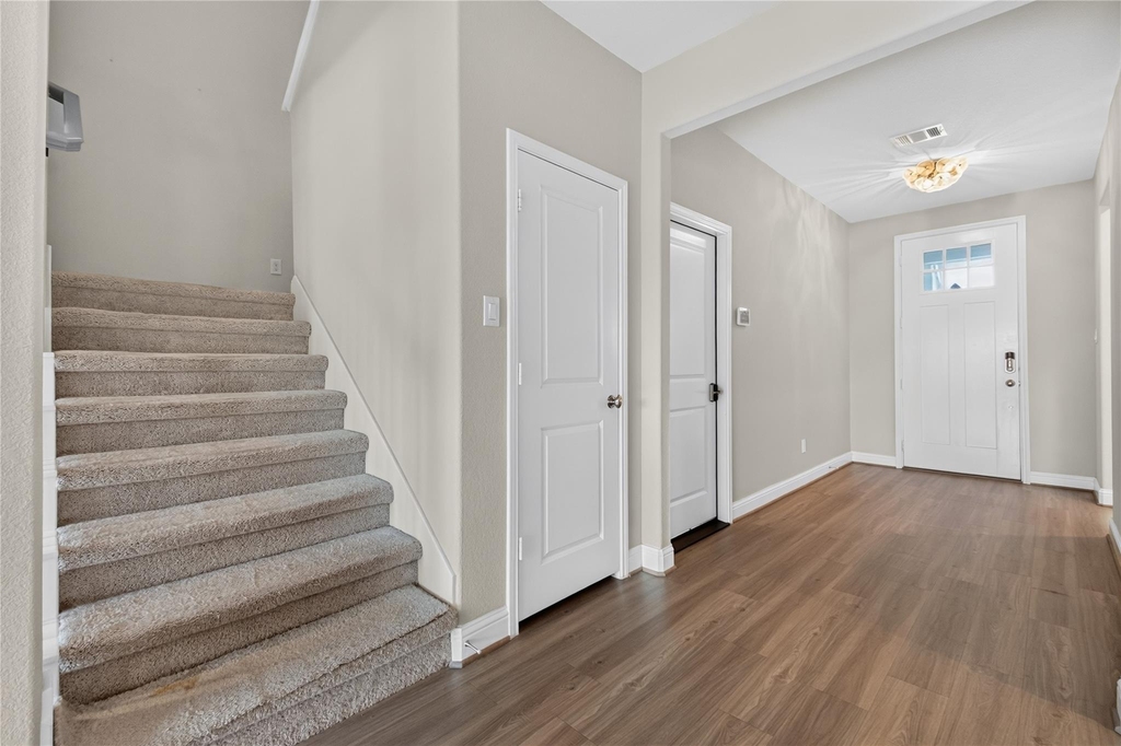2524 Hagerman Court - Photo 30