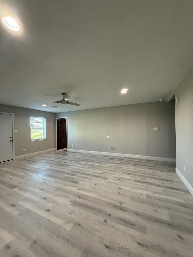 4406 Mallard Drive - Photo 4