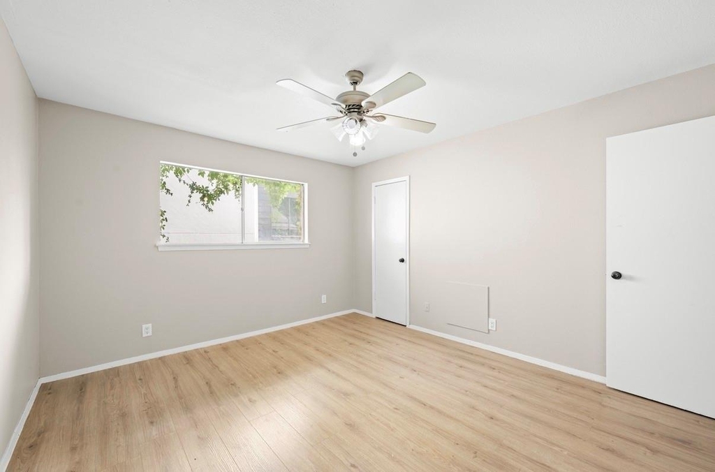 2012 Brun Street - Photo 12