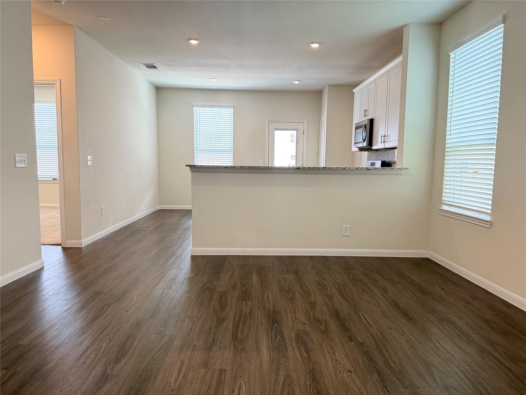 10233 Cleartide Lane - Photo 2
