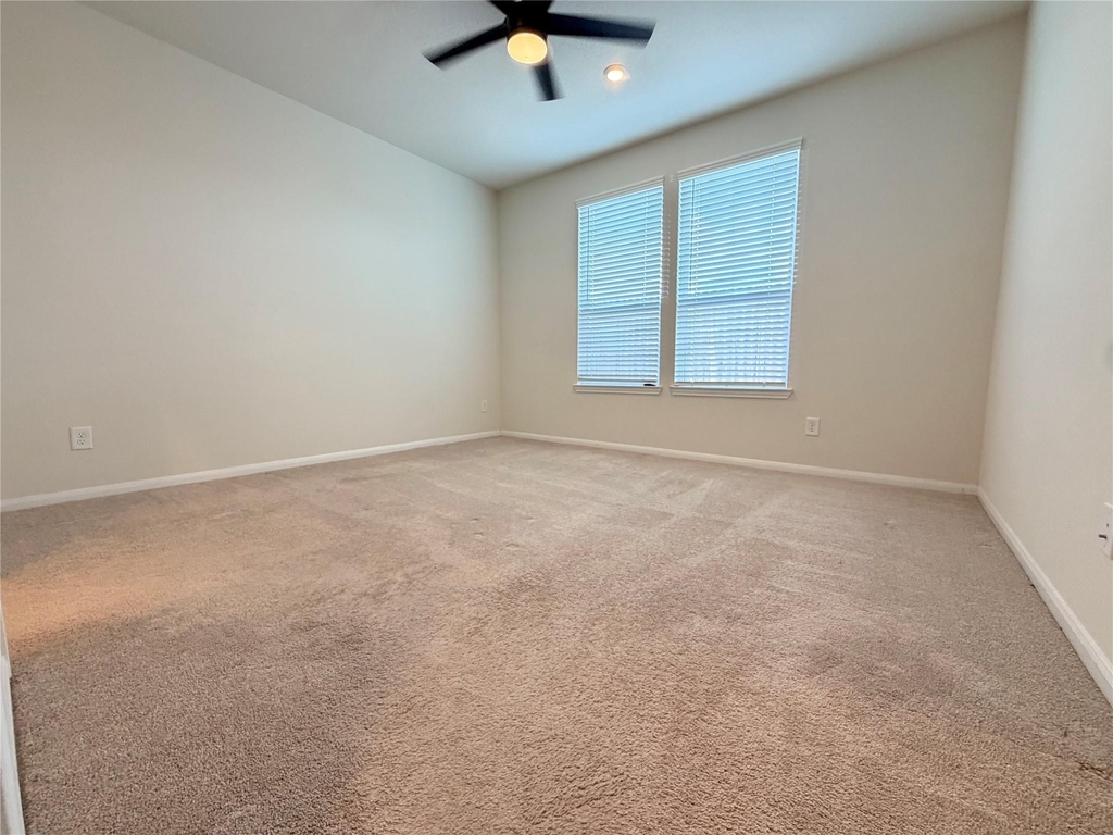 10233 Cleartide Lane - Photo 6