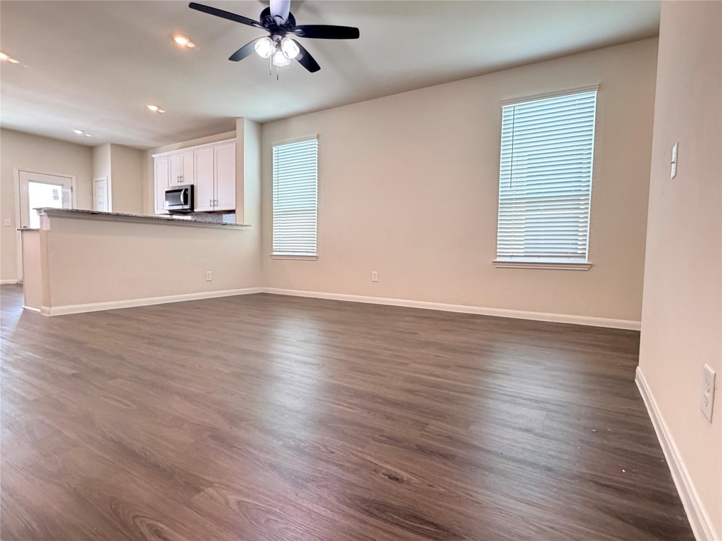 10233 Cleartide Lane - Photo 3