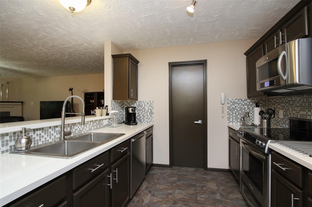 8051 Bay Branch Drive - Photo 14