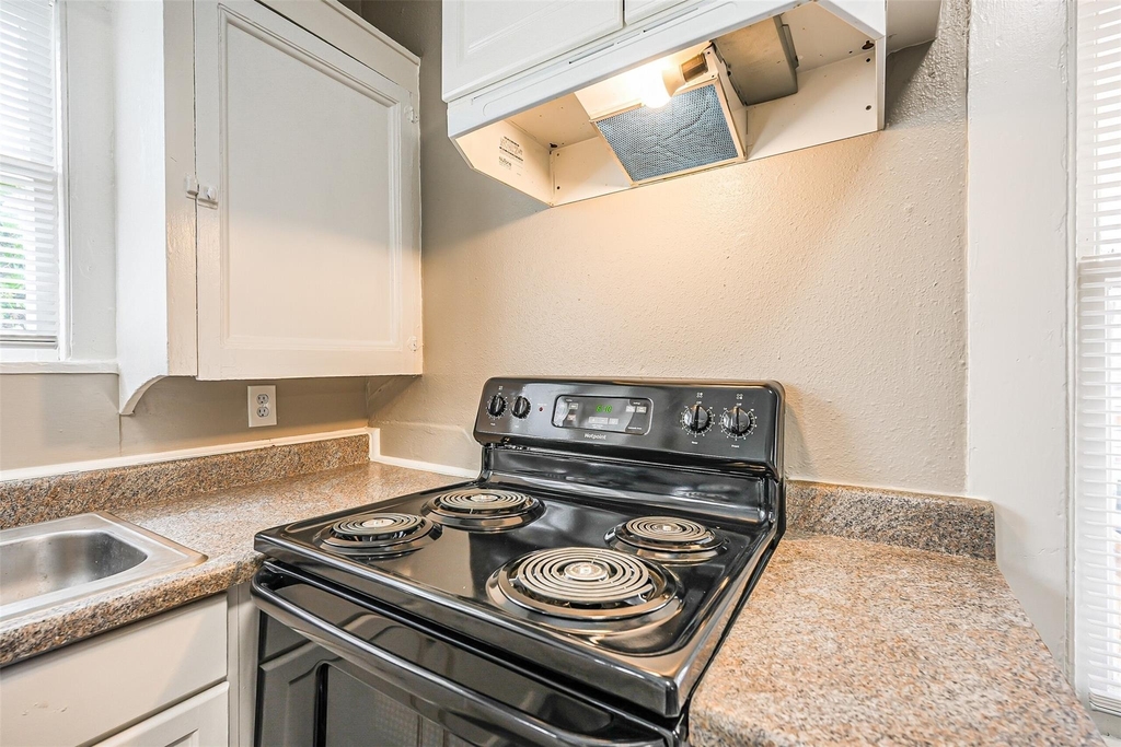 216 Redan Street - Photo 14