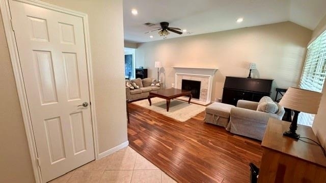 3214 Lakefield Way - Photo 2